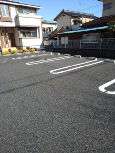 Ｂｌａｎｃ－ｍａｉｓｏｎ 駐車場