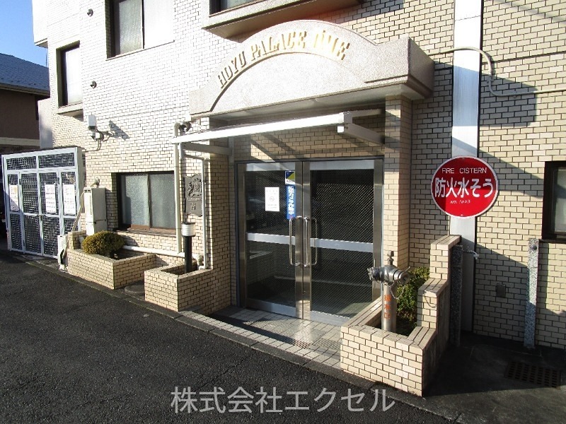 ホーユウパレス青梅  エントランス