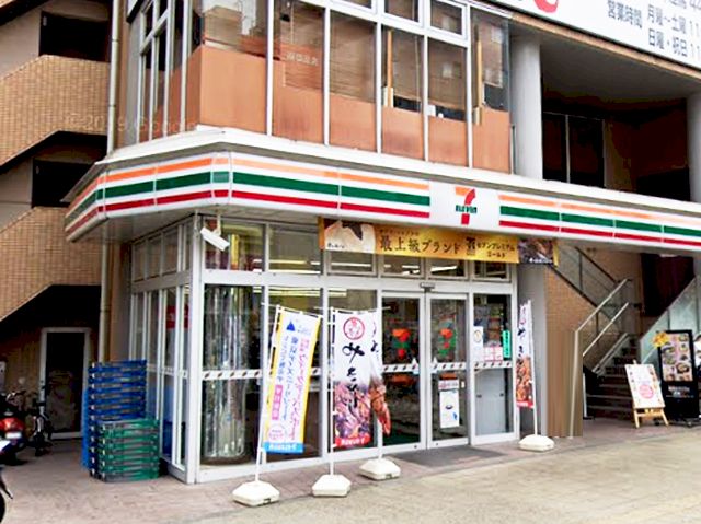 DOMETAMA　Ｄ棟 コンビニ