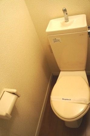 レオパレスマロンコート その他
