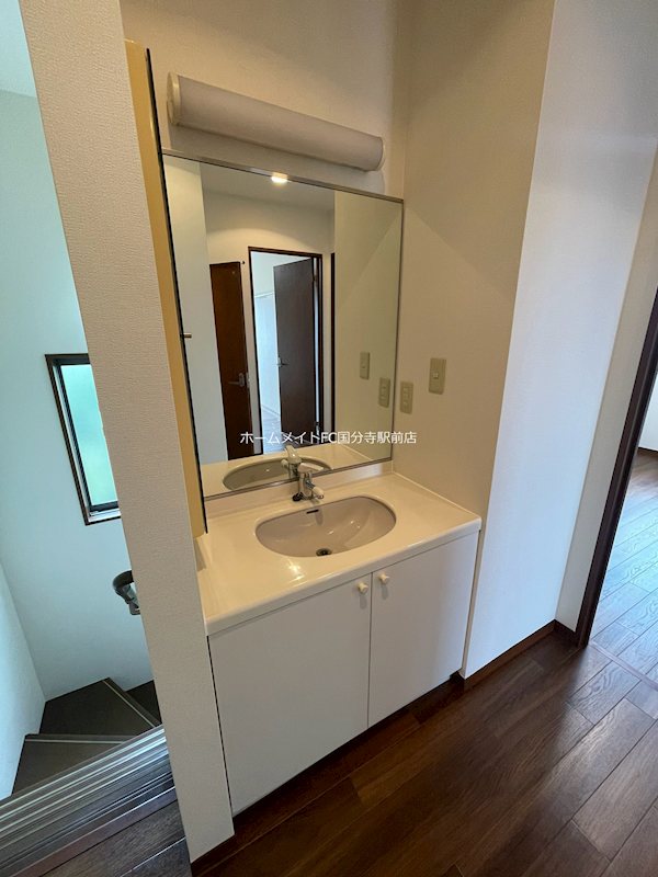 ルミエール泉 B棟 洗面所