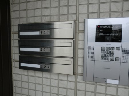 ソレアードＳ エントランス