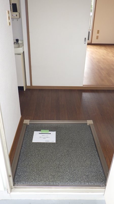 カーサ萩山 玄関