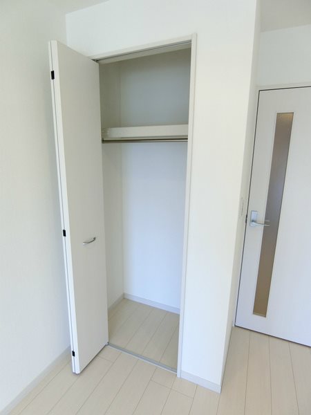 リブリアイリスS 収納