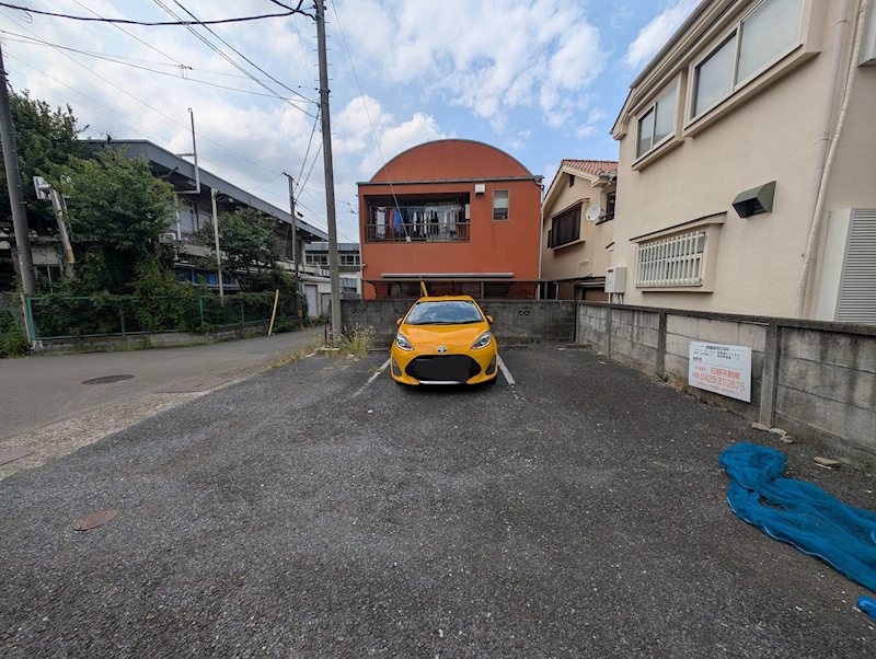 グレースF 駐車場
