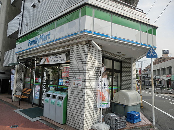 MELLAS東青梅2 コンビニ