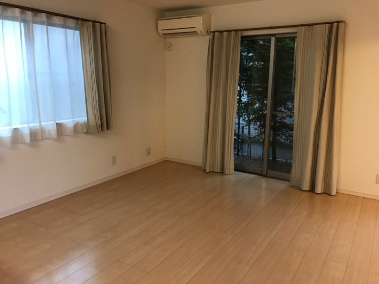 緑町戸建 リビング