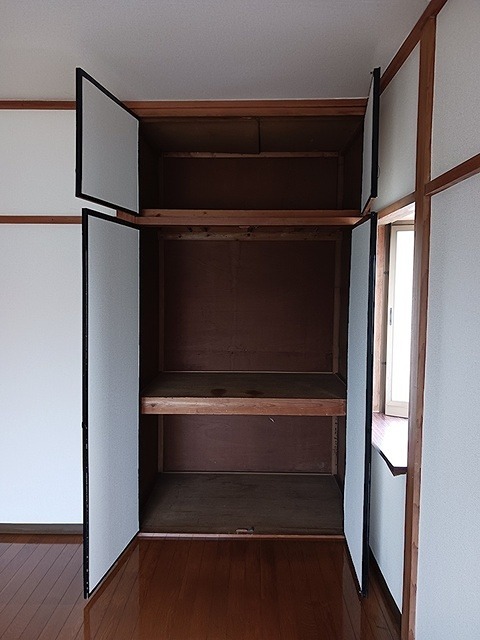 パークピュア小宮1 収納