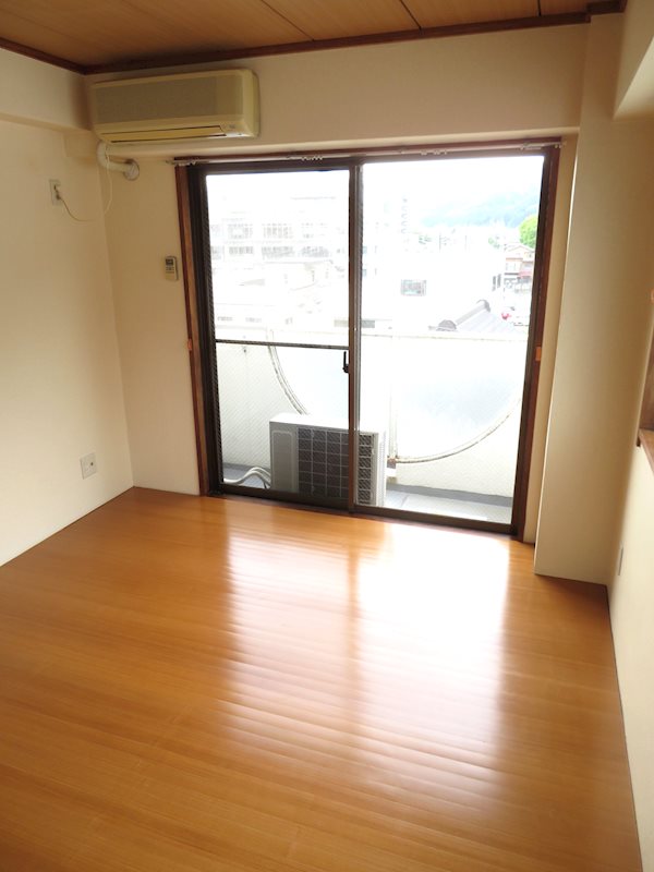 日神パレス青梅 ベッドルーム