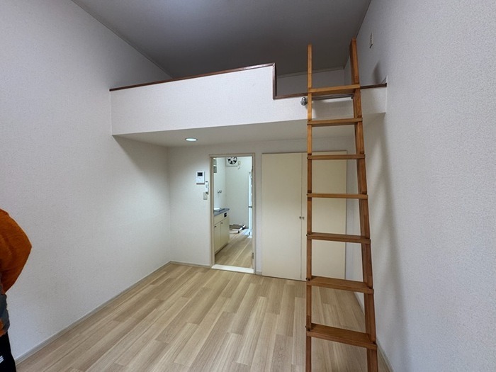 サンライズ西元町 リビング
