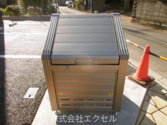 ワンピース 駐車場
