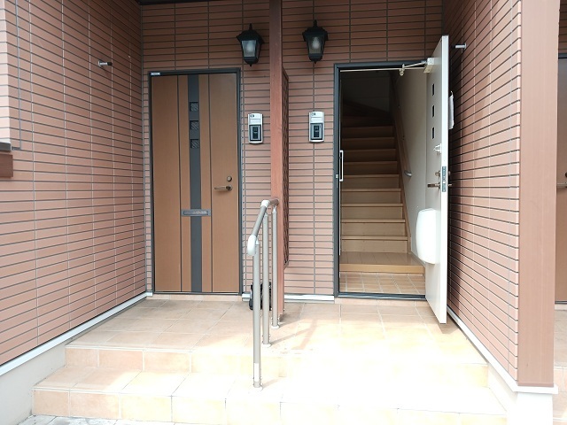 セレーナ　ヴィータ 玄関