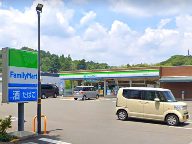 田野倉ハイツ コンビニ