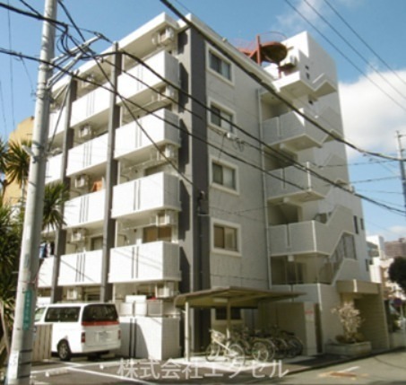 トレポンティ 外観