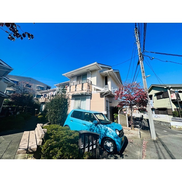 エントピア百草園 駐車場