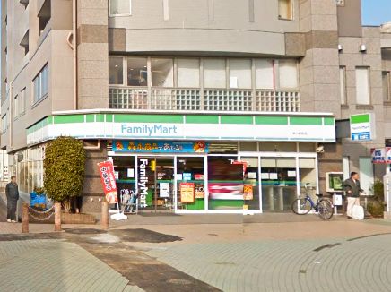 Kolet日の出町 コンビニ