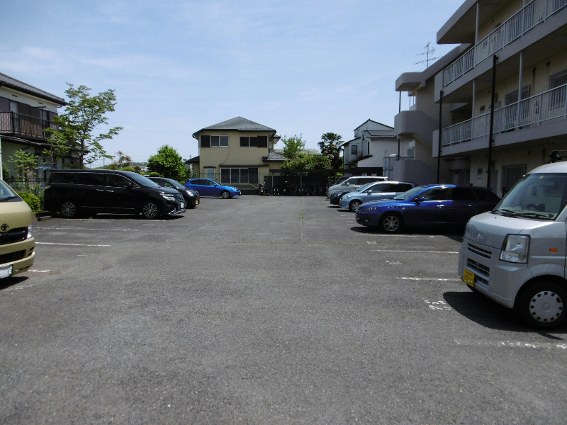 グリーンハイムさいとうⅡ 駐車場