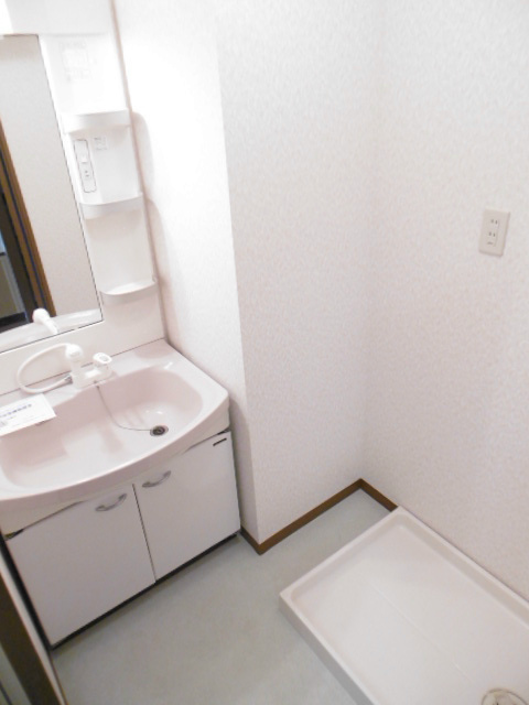 メゾンファミーユⅦ 洗面所
