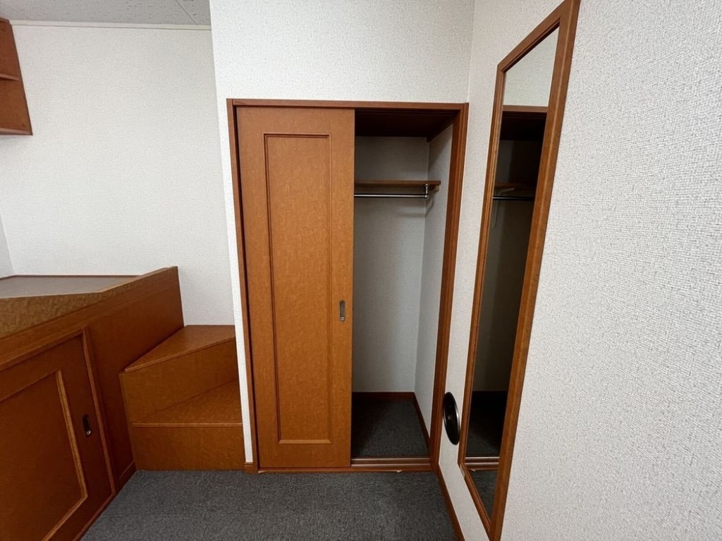 レオパレスシルフィ その他