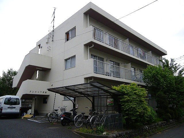 タンドリア伊野 外観