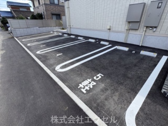 カサフィオーレ 駐車場