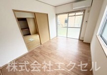 サクヤパレス唐木田 リビング