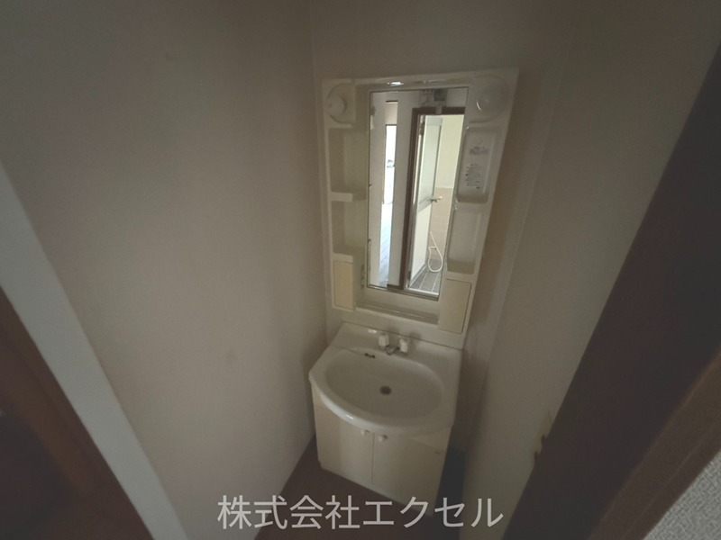 元横山町一丁目戸建貸家 洗面所