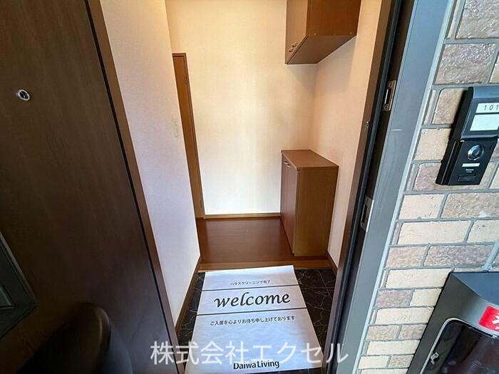 ウィルモア岡本 玄関