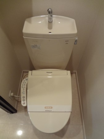ブランシェ鷹の台 トイレ