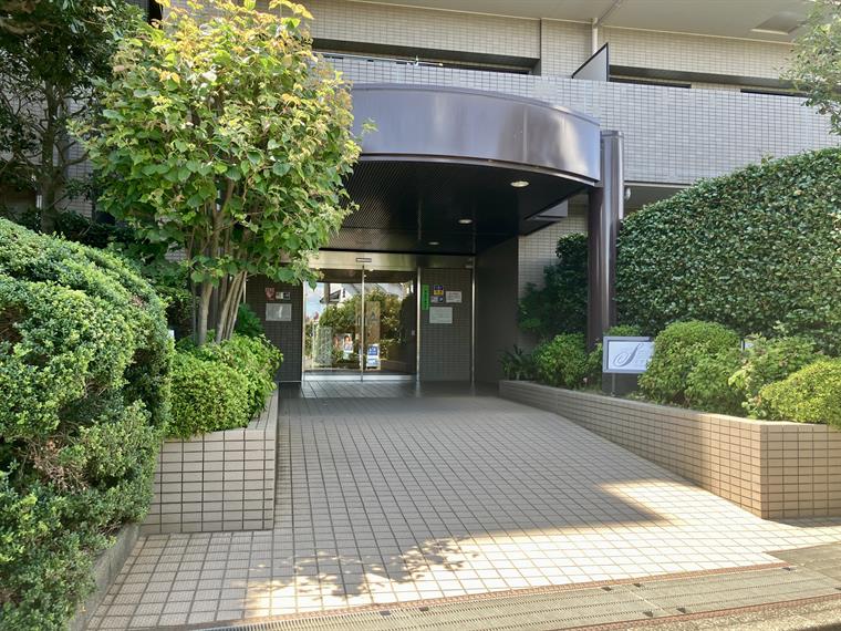 ソフィアすずかけ台ソルフェージュ エントランス