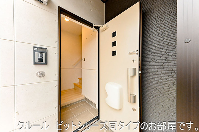 ライラック 玄関