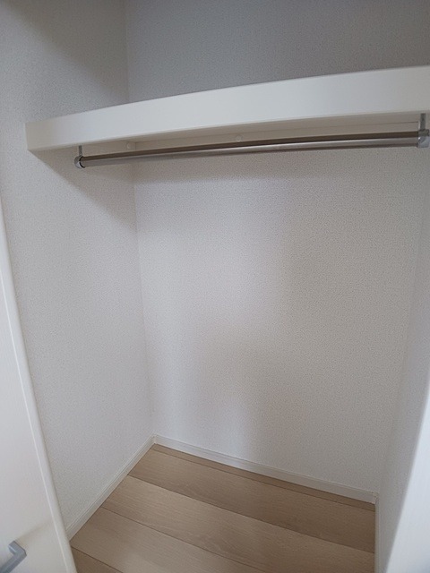 イリゼ府中 収納