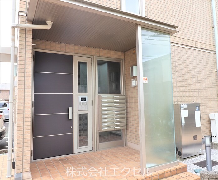 花水木１ エントランス