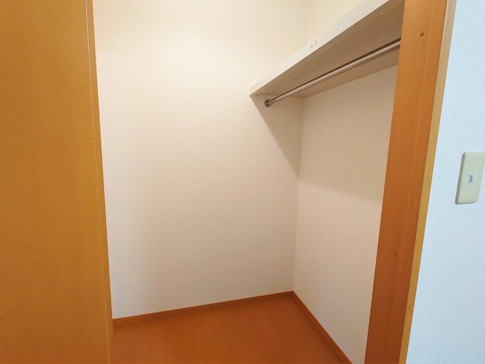 オークスコートＡ 収納
