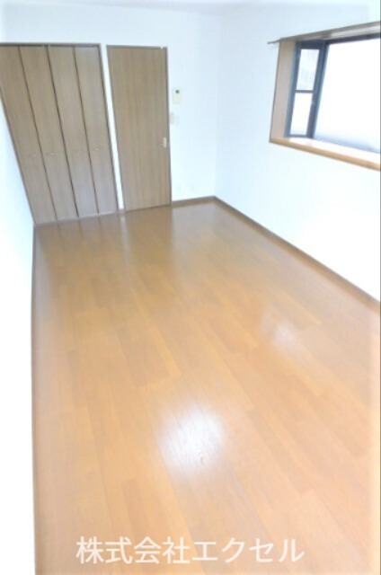 クラージュ高木 リビング