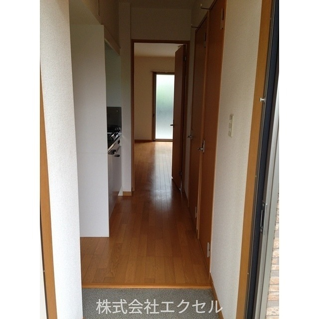 アムール花水木 玄関