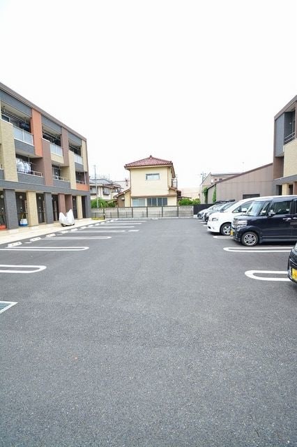 アンジュ東原2 駐車場