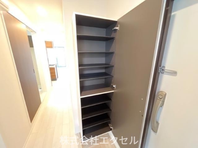 フリージア 玄関