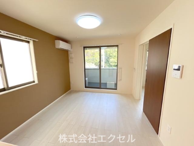 フリージア リビング