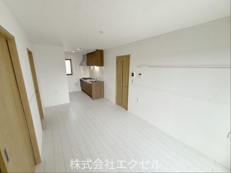GARAGE上中野 リビング
