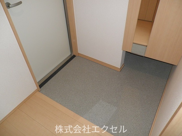 花水木 玄関
