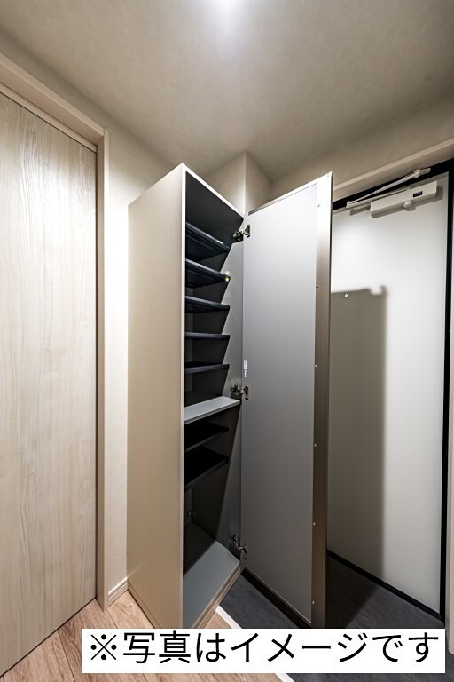 robot　home　西八王子3 玄関