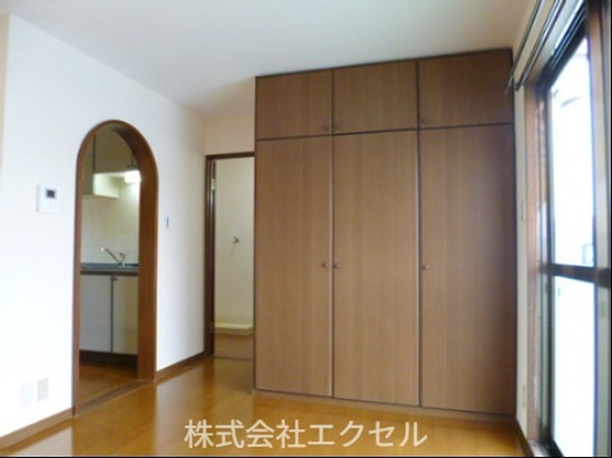 ウメジュネス 内装