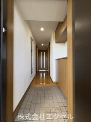 ハイホーム東村山弐番館 玄関