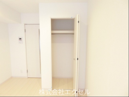 リブリY's諏訪町 収納