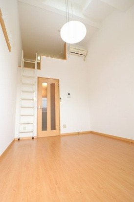 オーナメント西町  リビング