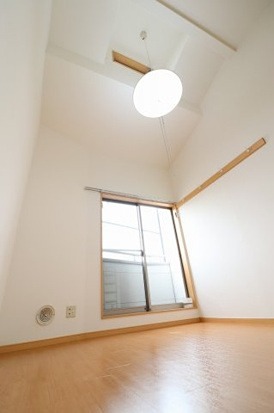 オーナメント西町  ベッドルーム