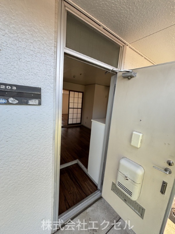 スカイビレッジ 玄関