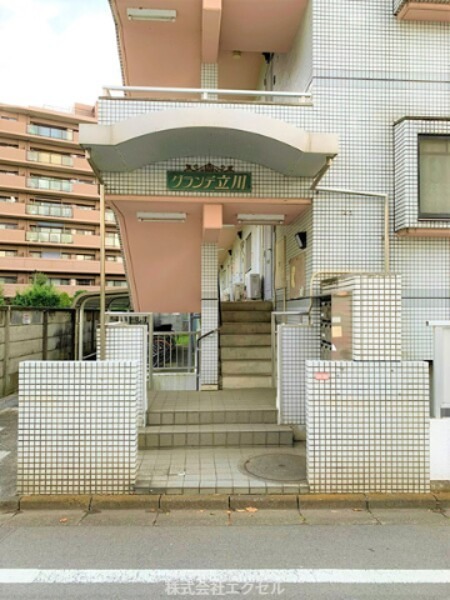 グランデ立川 エントランス