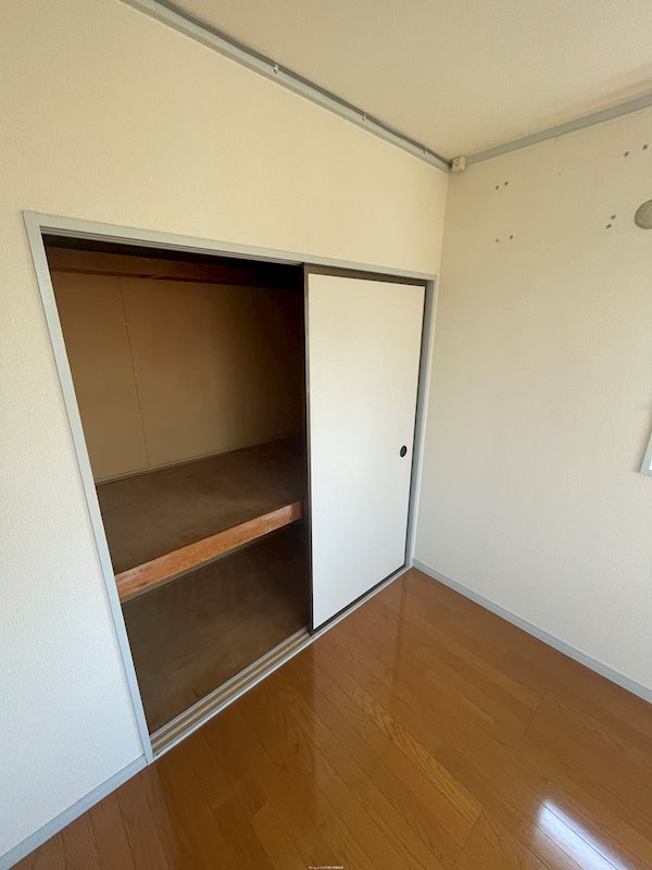 シャトルホワイト 収納